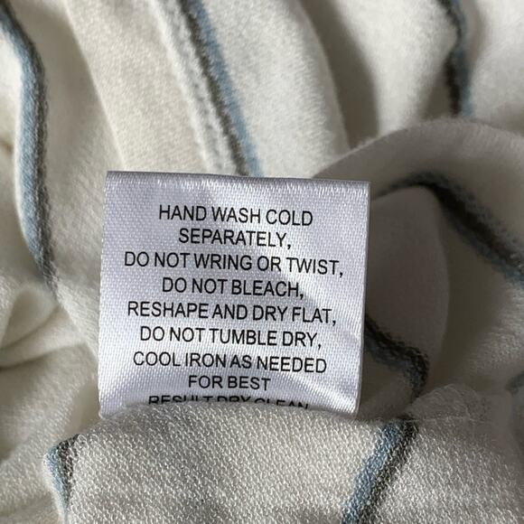 Pink Rose Tunic T-shirt, Size S - Picture 6 of 6